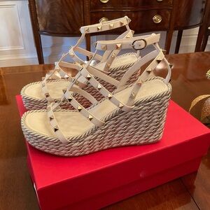 Valentino Garavani rockstud leather wedges